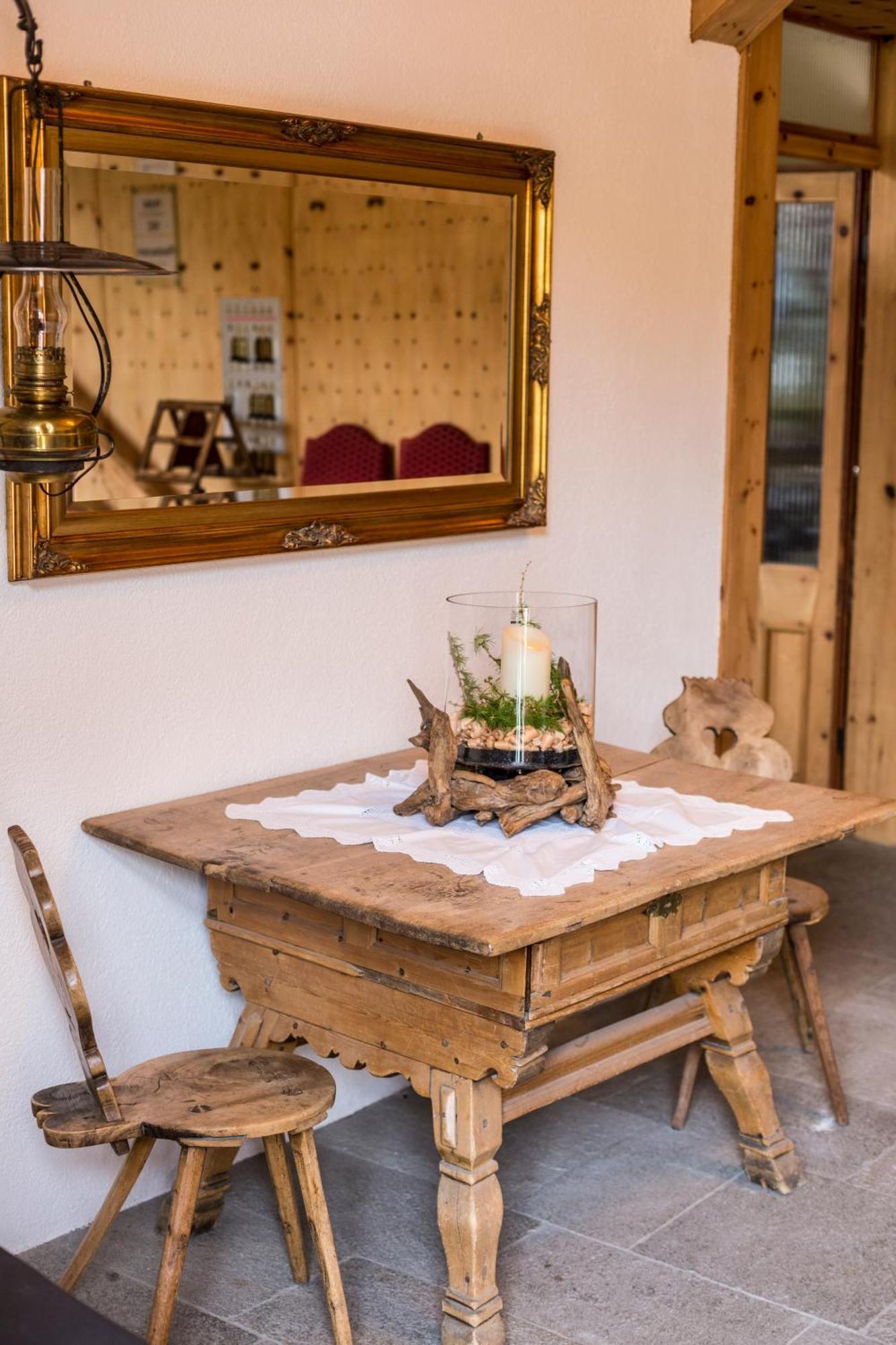 Meisser Hotel "Superior" Guarda Zewnętrze zdjęcie