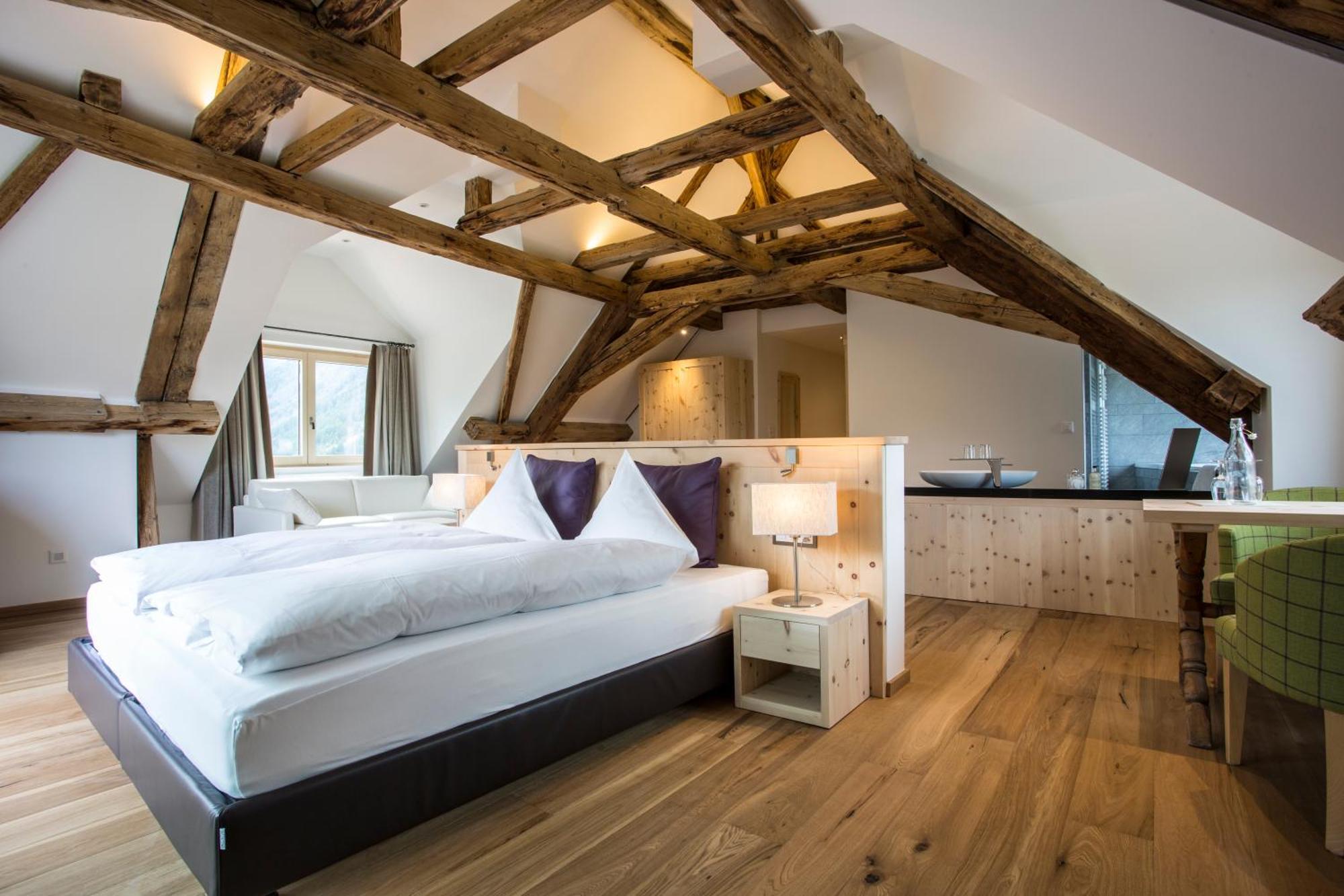Meisser Hotel "Superior" Guarda Zewnętrze zdjęcie