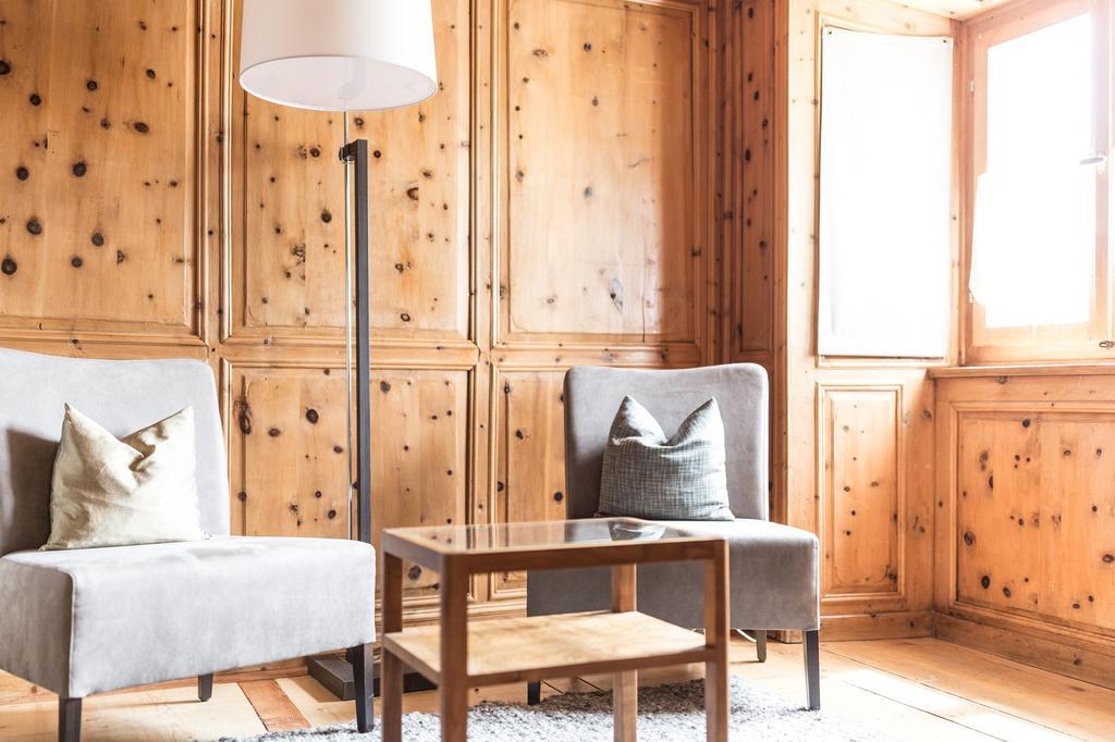 Meisser Hotel "Superior" Guarda Pokój zdjęcie