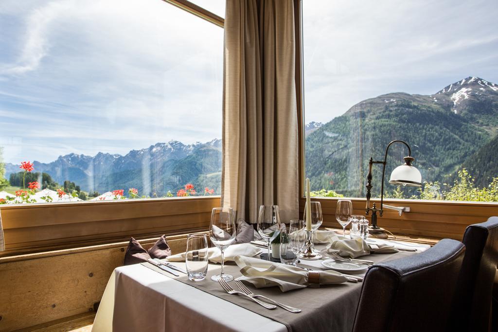 Meisser Hotel "Superior" Guarda Zewnętrze zdjęcie