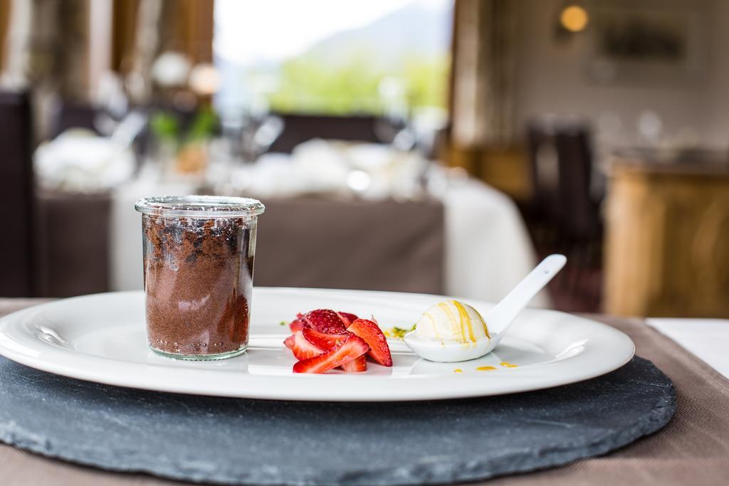 Meisser Hotel "Superior" Guarda Zewnętrze zdjęcie