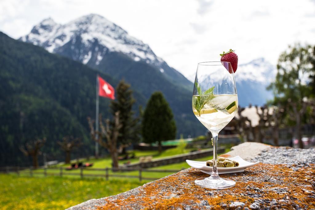 Meisser Hotel "Superior" Guarda Zewnętrze zdjęcie